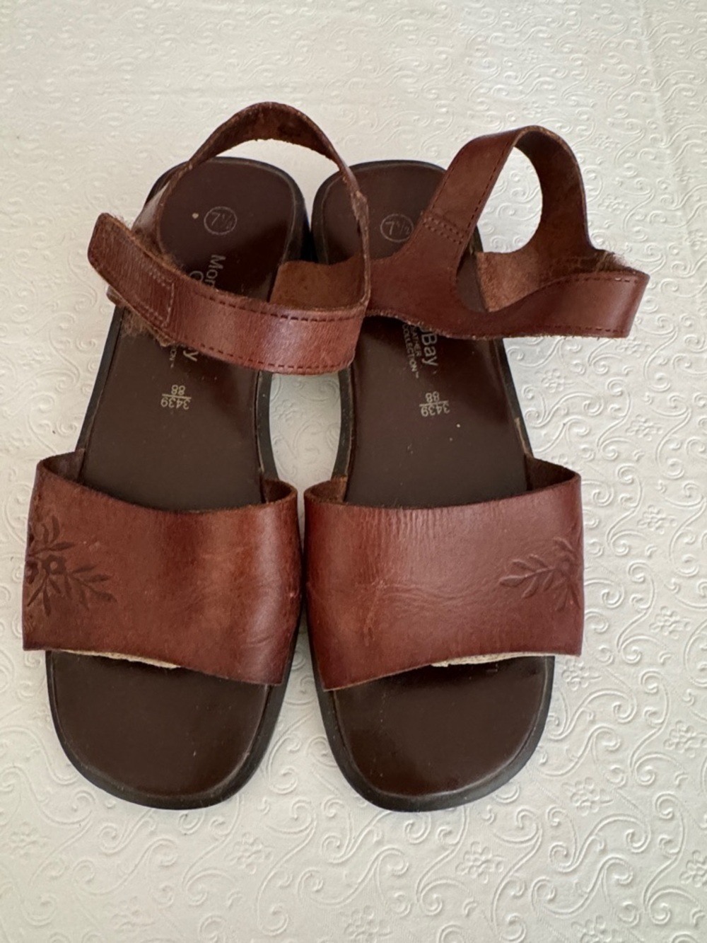 Montego Bay Club Brown Leather Adjustable Strap Sandals